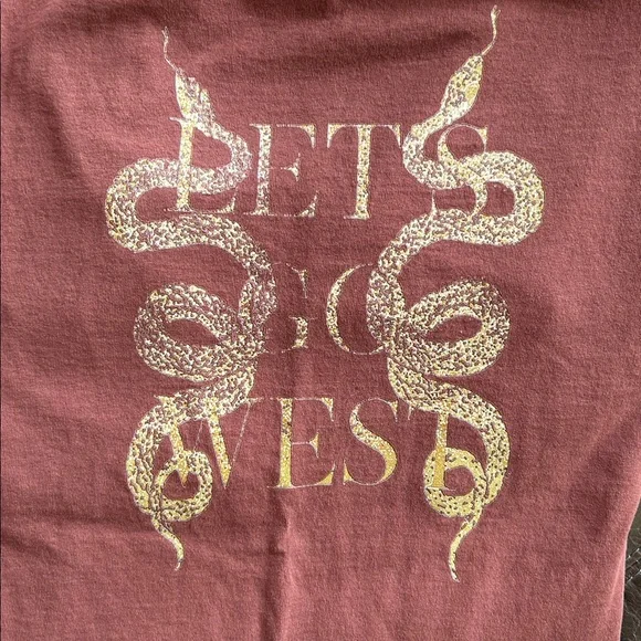 Pebby Forevee Side Slit Graphic Tee - Picture 2 of 7